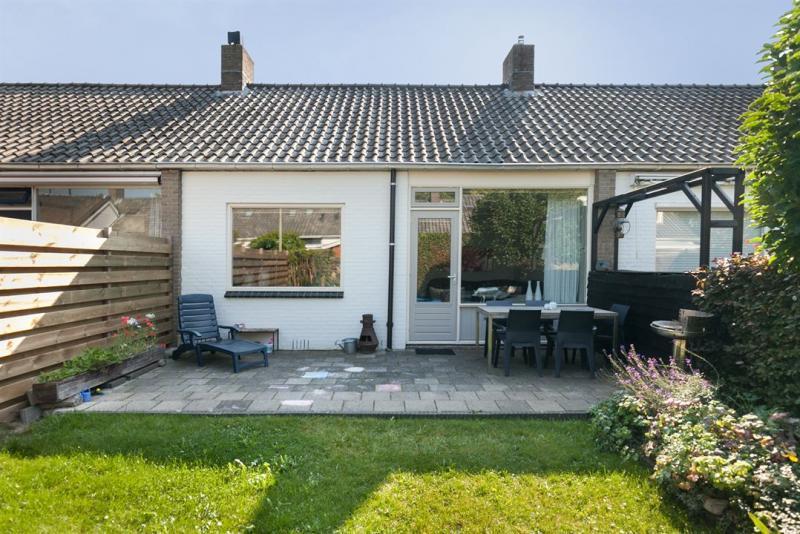 Te koop in Assen: gemoderniseerde tussenwoning