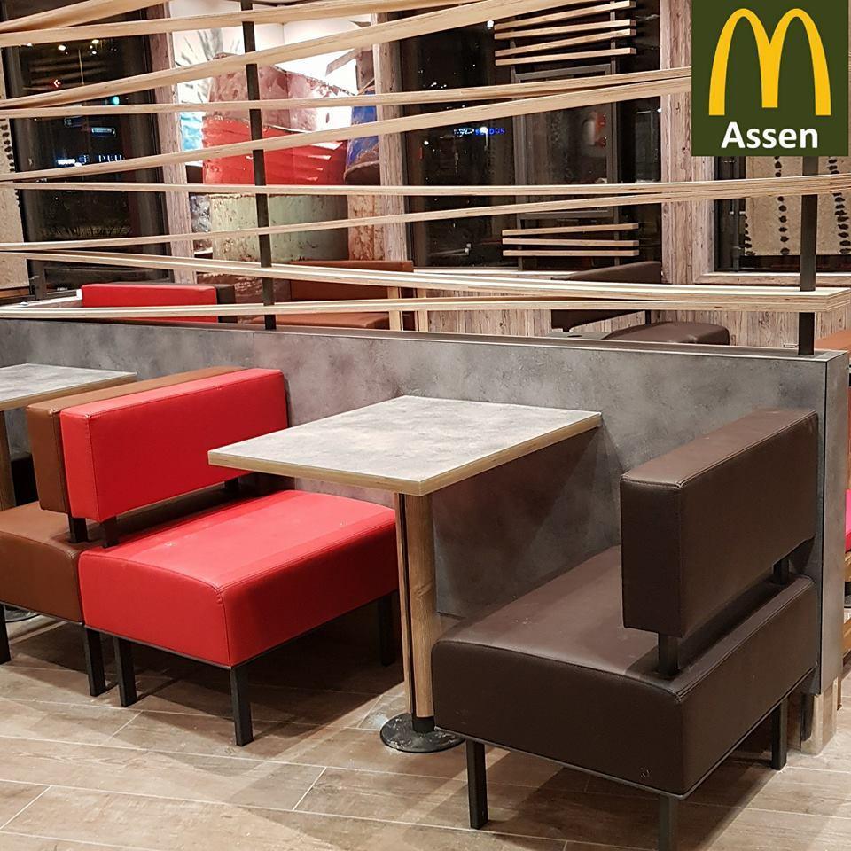 Vernieuwde McDonalds in Assen geopend