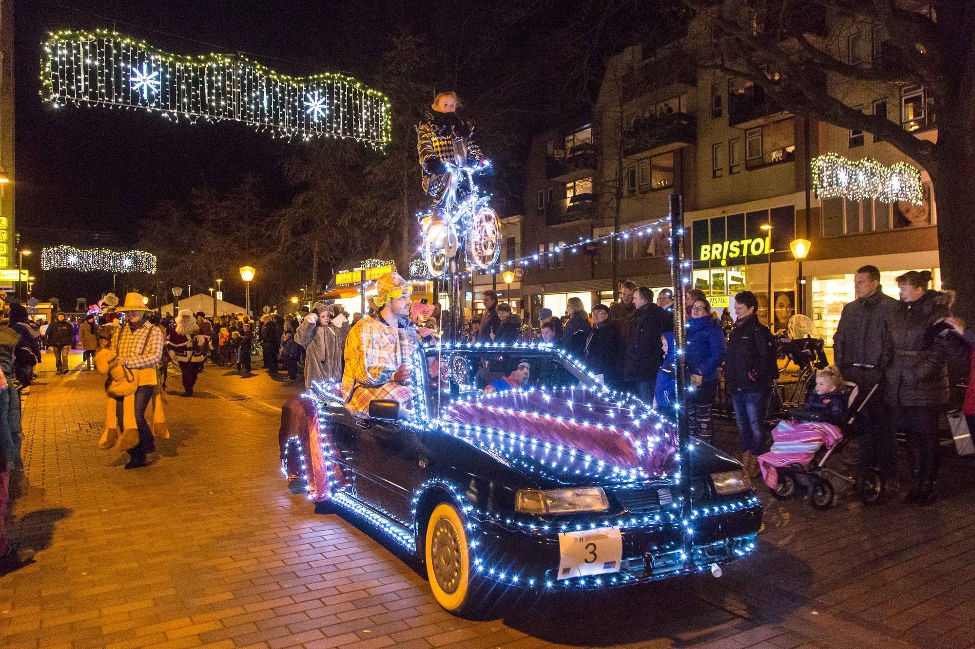 Kerstmarkt Winterland Assen start met lichtjesparade
