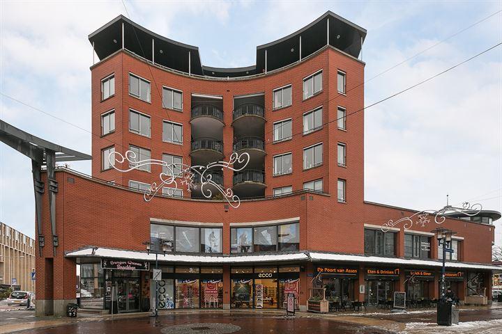 Te koop in Assen: ruim en licht appartement in het centrum