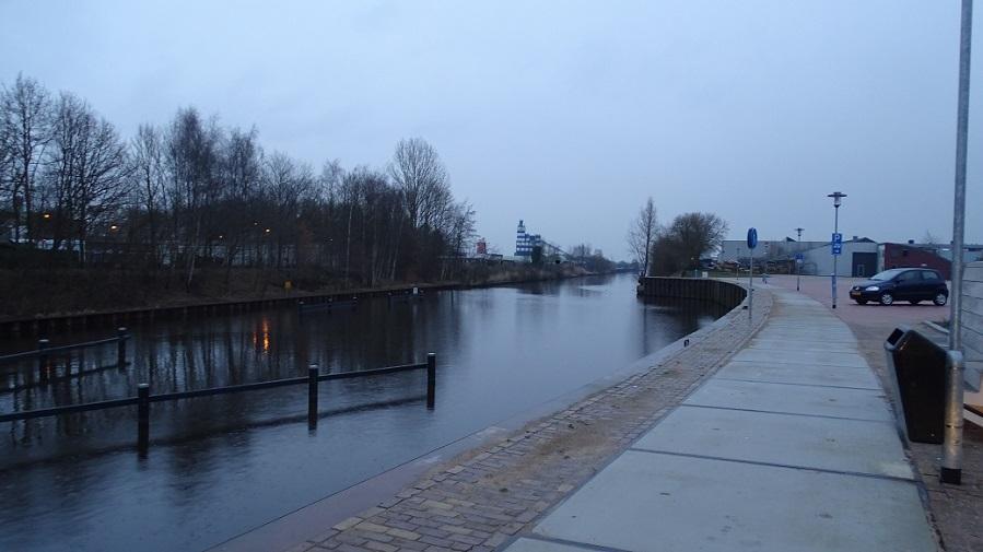 Waterschap baggert Havenkanaal schoon