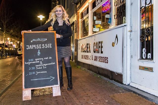 Burgemeesters openen nieuwe serie jamsessies New Café Image