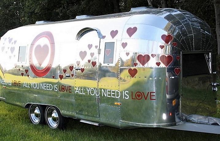 All You Need Is Love caravan komt op Valentijnsdag naar Assen