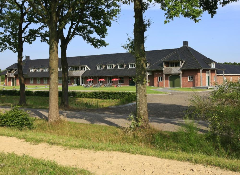 Behendigheidswedstrijd in Sunrice Stables