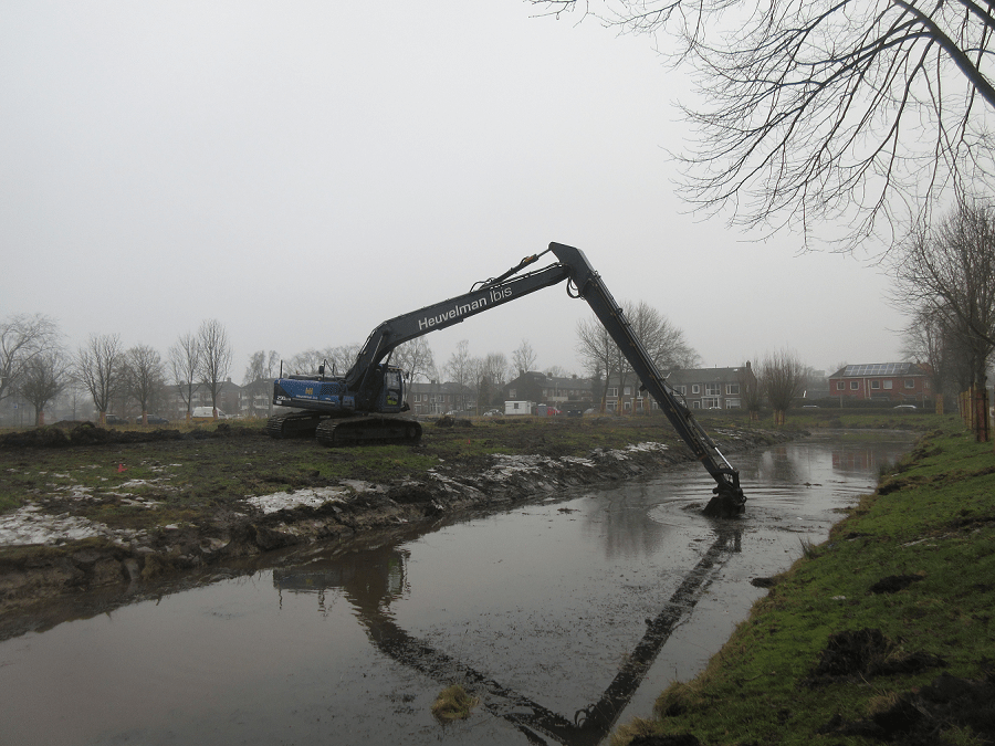 Zorgen om vis bij baggeren Vredeveldse eiland (Video)