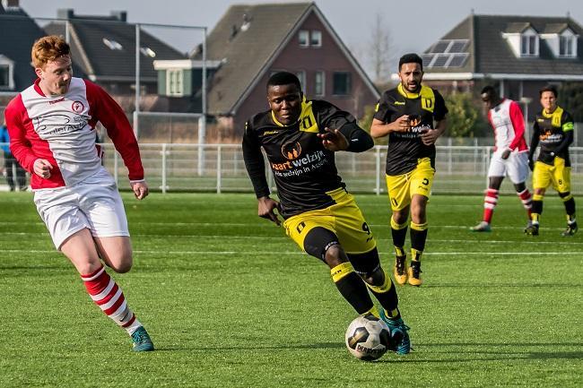 FC Assen sluit seizoen af met toernooi en rondrit door Kloosterveen