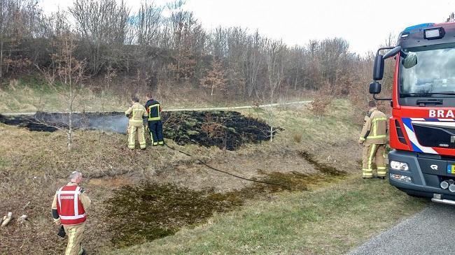 Opnieuw natuur aan Messchenpad in brand gestoken