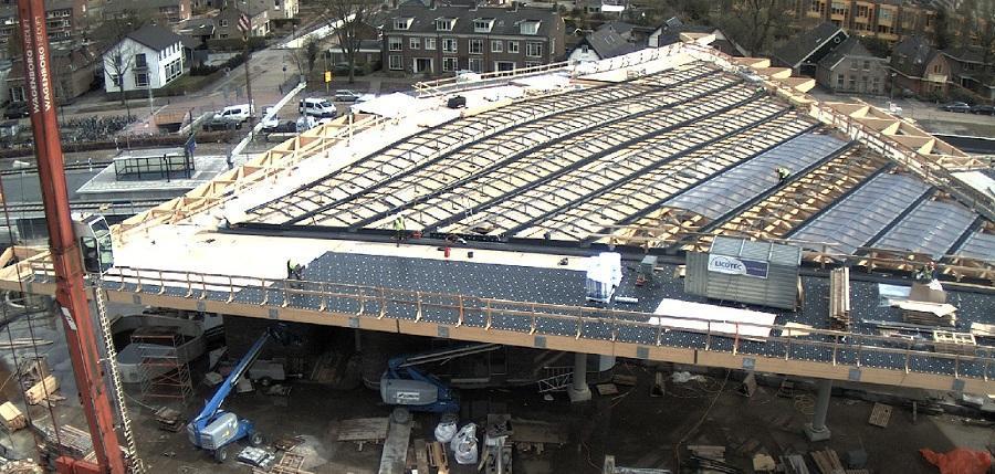 Dakbouwers station Assen hebben tegenslag