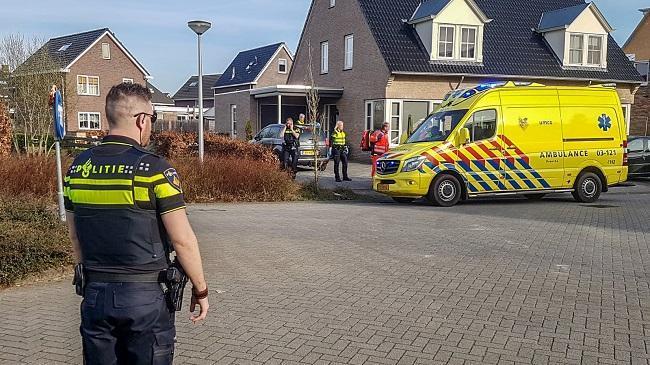 Traumahelikopter bij in de sloot geraakte peuter in Kloosterveen
