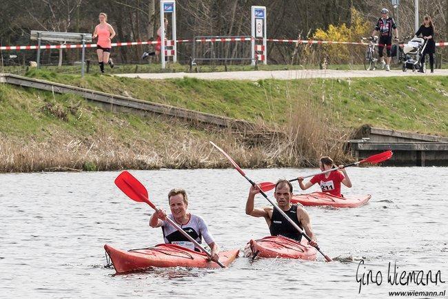 Fotos: Triathloon op een zonnige zaterdag