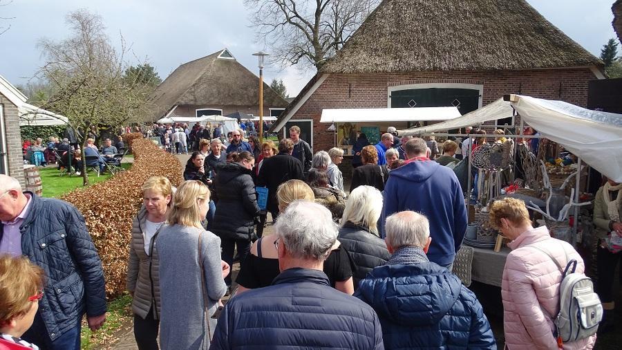 In beeld: Drukke boerderijfair in Loon (Video)