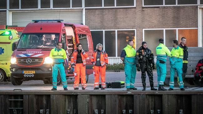 Voertuig te water aan Havenkade blijkt loos alarm (Video)