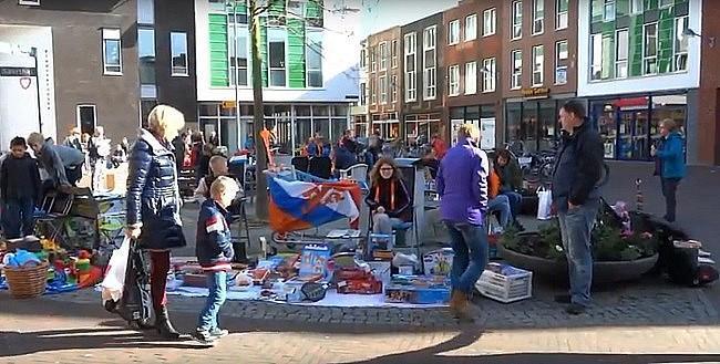 Vrijmarkt op Koningsdag in Kloosterveste