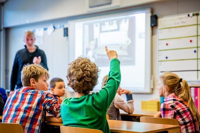 Gastlessen over vrijheid op Drentse basisscholen