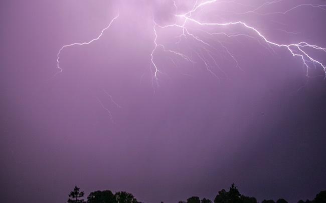 Tot 18:00 uur code geel in Drenthe vanwege plaatselijk onweer