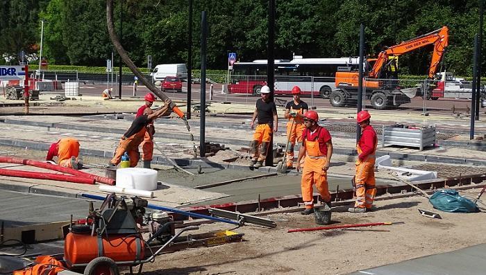 Beton in busstation Assen (video)