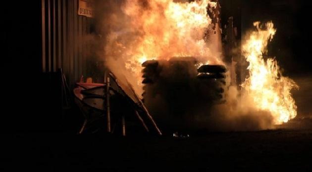 Forse buitenbrand in Assen (Video)