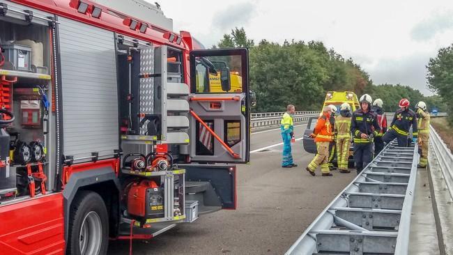 Gewonde bij ongeval op afrit A28 naar N33