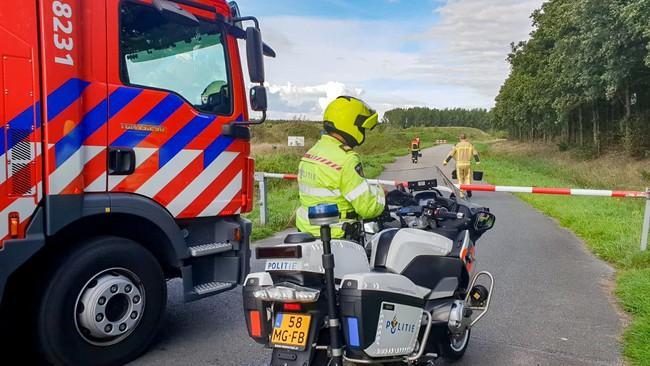 Brandweer blust containerbrand in Kloosterveen