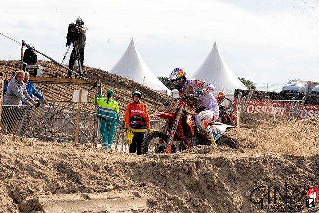 Jeffrey Herlings wint MXGP op TT Circuit