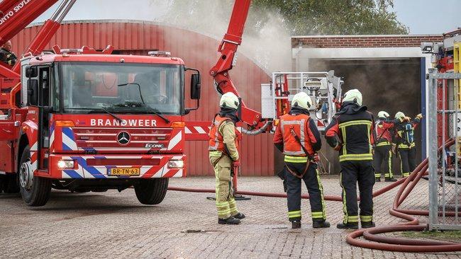 Gebouwbrand aan de Stelmakerstraat Assen (Video)