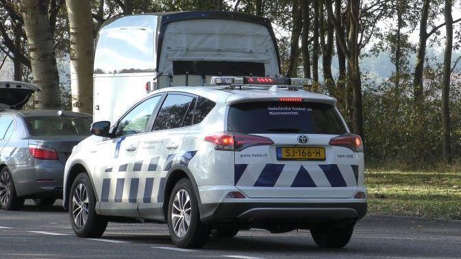 NVWA houdt controle voor Zuidlaardermarkt op A28 (Video)