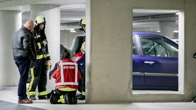 Auto lekt brandstof in parkeergarage Citadel