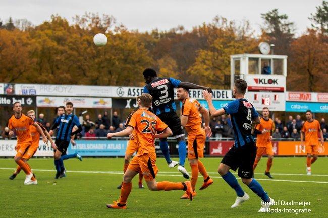 Fotos: ACV wint van Genemuiden: periodetitel binnen