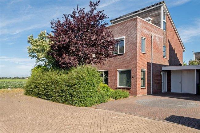 Te koop in Assen: vrijstaande woning met ruim dakterras