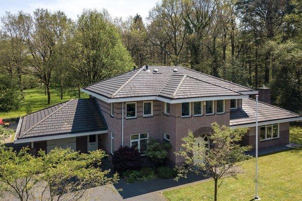 Te koop in Assen: vrijstaande luxe villa in villawijk