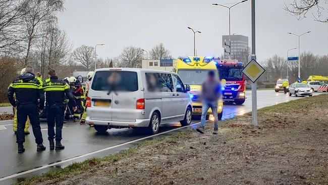 Gewonde bij ongeval op Europaweg in Assen (video)