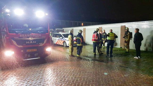 Brandweer onderzoekt vreemde lucht in Lariks