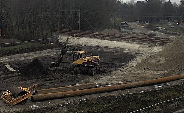 Graafwerkzaamheden voor tijdelijke weg tunnel de Maten