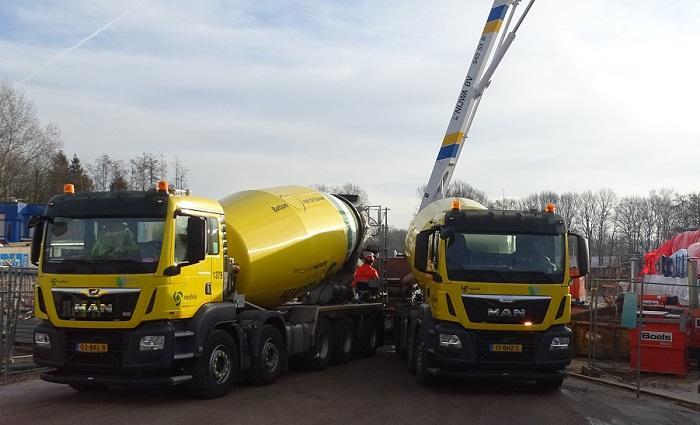 Betonnen dak tunnel De Maten gestort (Video)