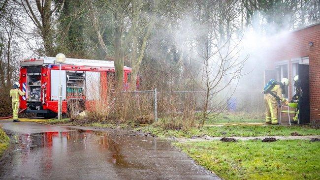 Ontruiming bij brand in gebouw Van Boeijen in Assen (Video)