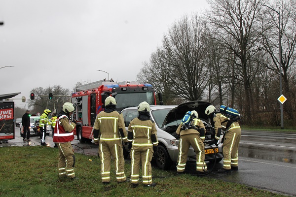 Brandje in auto Europaweg-West