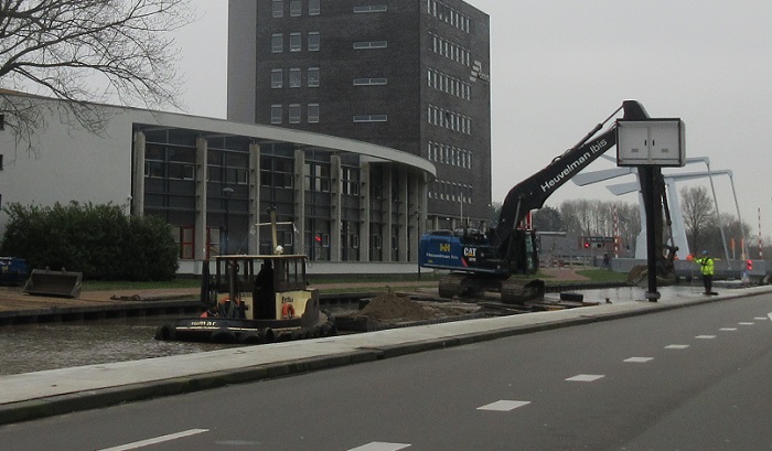 Zandwerkzaamheden Het Kanaal bijna klaar voor het vaarseizoen