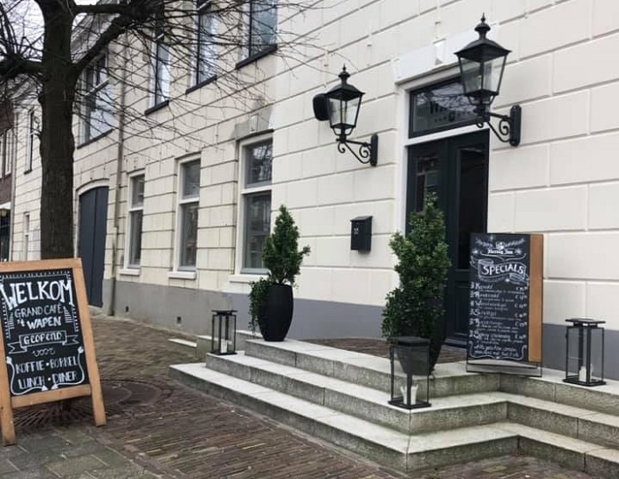 Officiële opening van GrandCafé  t Wapen