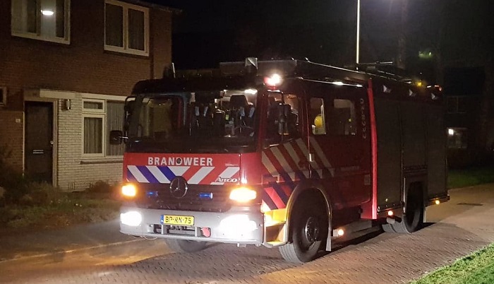 Brandweer Assen doet nacontrole in Zonnedauwstraat 