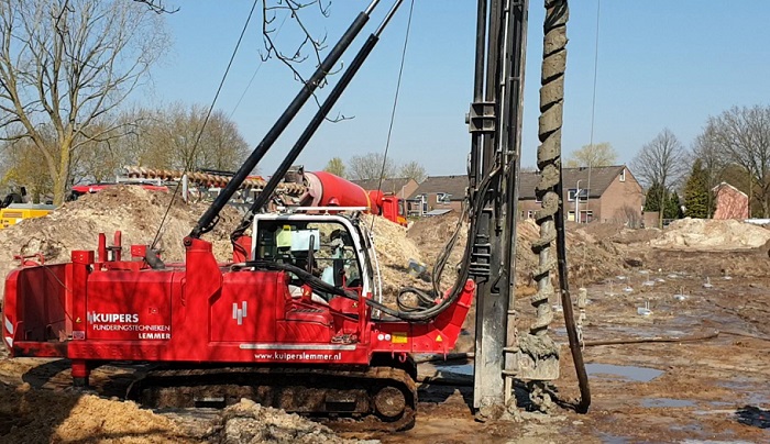 Honderden funderingspalen geboord bij nieuwbouw Actium (video)