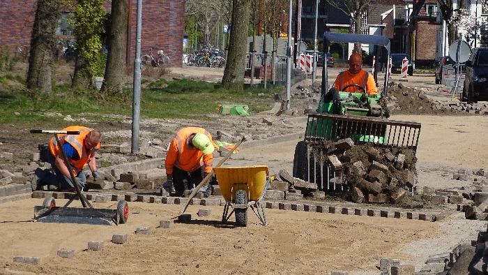 Straatwerkzaamheden Oosterparallelweg  bijna klaar