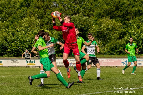 LTC wint in Assen van Stadspark