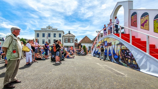 Rialtobrug in Assen officieel geopend (video)