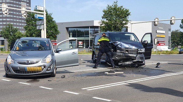 Gewonde bij ongeval op kruising Balkenweg/Europaweg-Zuid