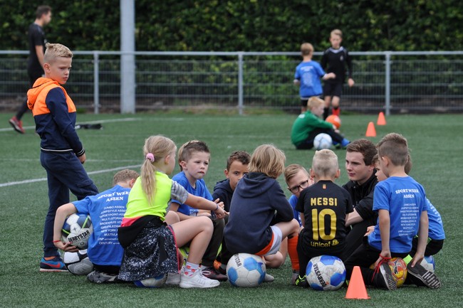 Sportweek voor de jeugd tijdens zomervakantie in Assen