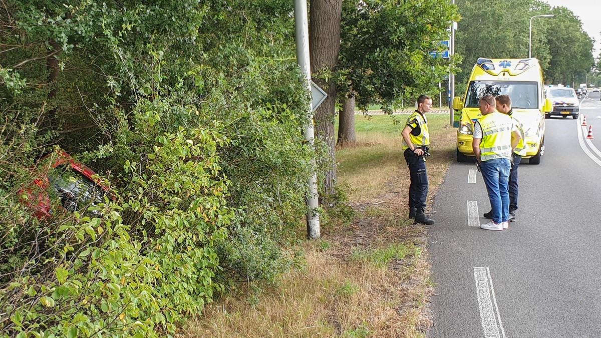 Automobilist gewond bij ongeval in Assen (Video)