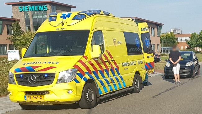 Gewonde bij ongeval tussen auto en fietser in Assen