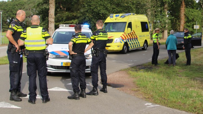 Gewonde bij aanrijding tussen auto en fietser in Assen