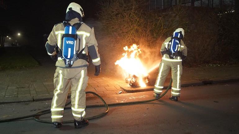 Aanhoudingen bij containerbranden in Assen