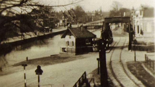 Rondje Assen  varen  in oude en nieuwe foto s